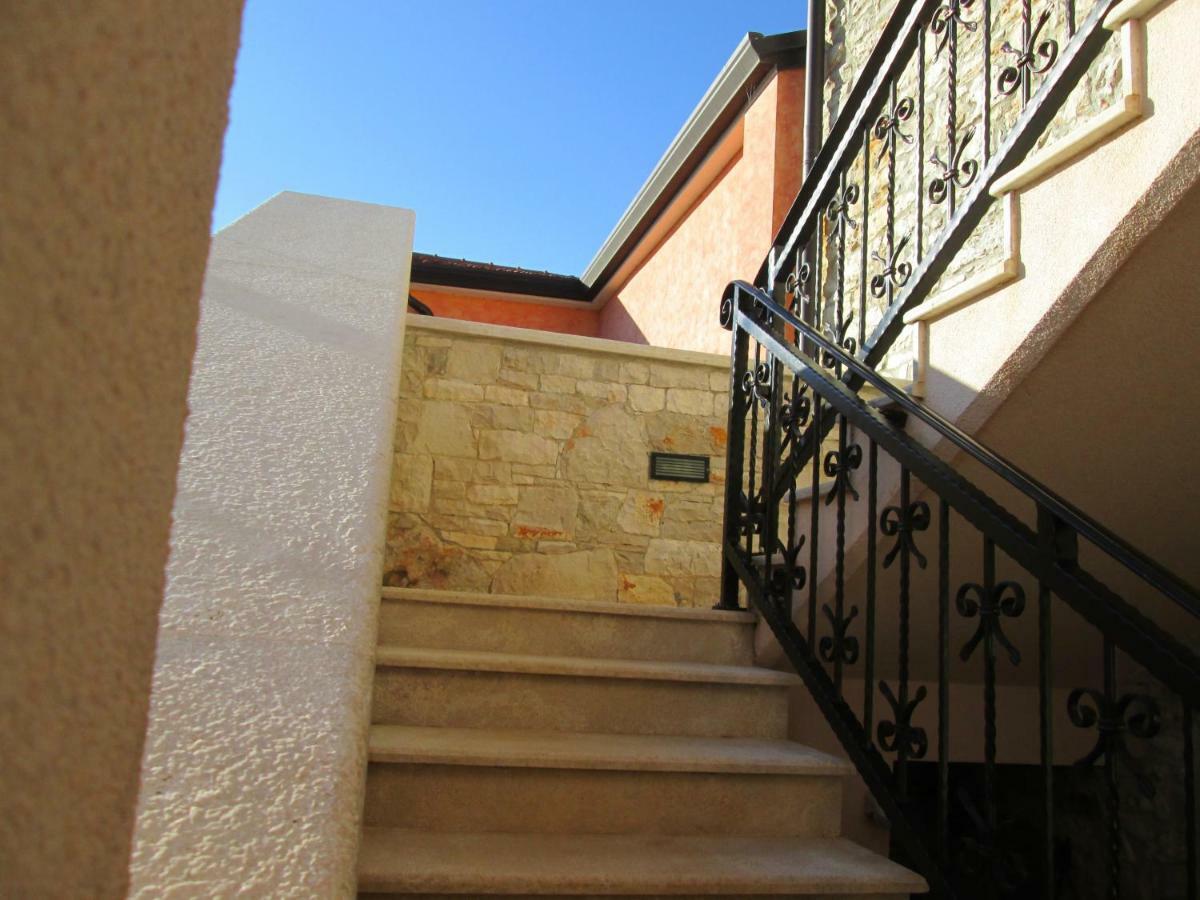 Villa Kortina Bašanija エクステリア 写真